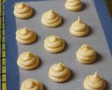 Foto langkah ke 4 dari resep Red Berries Choux Au Craquelin.
