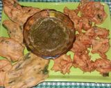 पालक के पत्तो और प्याज़ के पकौड़े (Palak ke patto aur pyaz ke pakode recipe in Hindi) रेसिपी चरण 5 फोटो