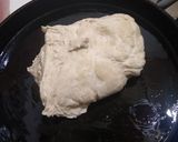 Foto del paso 6 de la receta: Pizza de jamón y queso (sale mal)