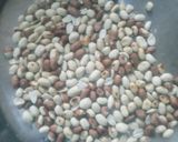 A picture of step 1 of Gram flour peanut masala mix.