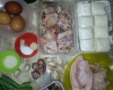 Foto langkah ke 1 dari resep Bakmoy Ayam Udang + Kuah kaldu Ayam.