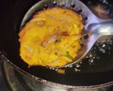खमंग कांदा वडा (kanda vada recipe in marathi) रेसिपी स्टेप 8 फोटो