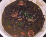 Foto del paso 3 de la receta: Frijoles negros con Chorizo Español