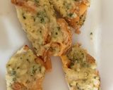 Foto langkah ke 3 dari resep Garlic bread sosis air fryer.