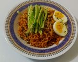 Foto langkah ke 3 dari resep Bibimmyeon Instant Noodle / Bibim Ramyeon.