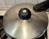 Φωτογραφία βήματος 5 της συνταγής 👩‍🍳Κοκκινιστό στην χύτρα με ρύζι🍚 & άρωμα δάσους🍄‍🟫🌲