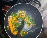 A picture of step 2 of Egg veggies sauce.
