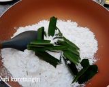 Foto langkah ke 1 dari resep Kue Roti Khas Pariaman | Kue Bangkit Santan | Kue Aci |Kue Jadul.