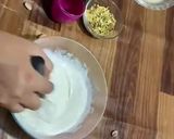A picture of step 1 of Pistachio ice-cream.