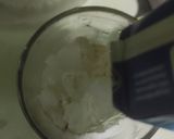Foto langkah ke 3 dari resep Es Teh Tubruk Susu.