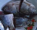 Foto langkah ke 2 dari resep Pepes asam muda ikan nila sungai.