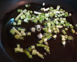 Foto del paso 4 de la receta: Tortilla de calabacín y ajetes