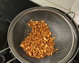 Foto langkah ke 1 dari resep Garlic Butter Rice.