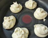 A picture of step 5 of Cute Mini Soufflé Pancakes.