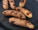 Foto del paso 2 de la receta: Chorizo santarrosano asado con cerveza