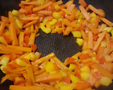 Foto del paso 2 de la receta: Arroz salteado con Verduras y Salsa de Soja al Wok