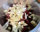 Une image de l'étape 4 de Salade de betteraves et tomates au saumon fumé.