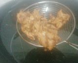 A picture of step 7 of Onion pakoda.