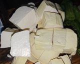 Foto langkah ke 1 dari resep Sup Ayam Tahu Putih.