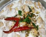 A picture of step 3 of Dahi phulki.