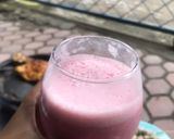 Foto langkah ke 1 dari resep Susu strawberry home made seger.