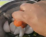 A picture of step 2 of Smoky flavour tomato chutney.