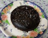 A picture of step 8 of Chocolate choco chips cake.