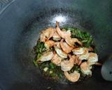 Foto langkah ke 5 dari resep Tumis udang buncis.