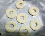 A picture of step 7 of Eggless Donuts.