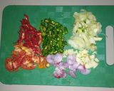 Foto langkah ke 2 dari resep Sambal Telur puyuh dengan sarden.