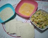 A picture of step 5 of Fried Bread Stuffed with Chicken and Vegetables.
