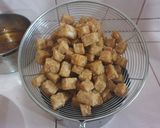 Foto langkah ke 1 dari resep Orek Tempe Basah.