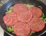 Foto del paso 2 de la receta: Hamburguesas guisadas