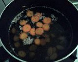 Foto langkah ke 3 dari resep Sayur Sop Ayam Kuah Bening (Tanpa Uleg Bumbu & Tidak Berminyak).