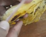 Foto langkah ke 1 dari resep Simple Banana Pastry.