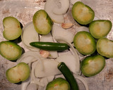 Foto del paso 3 de la receta: Mole Verde de Puerco Pipían