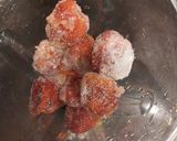 A picture of step 1 of Strawberry Milkshake.