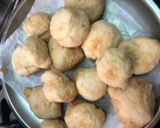 A picture of step 6 of Dahi vada.