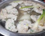 Hình bước làm 1 của món Bánh canh chả cá,chả cua