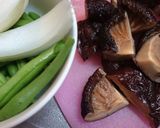 Foto langkah ke 1 dari resep Sapi tumis jamur kering shitake.