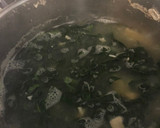 Foto del paso 4 de la receta: Potaje de garbanzos, bacalao, judía blanca y espinacas en olla exprés
