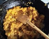 A picture of step 1 of Stuffed papad with hing potato.