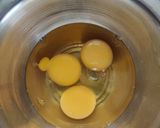 A picture of step 1 of Cornflakes french toast.
