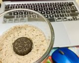 A picture of step 3 of Oreo Shake.