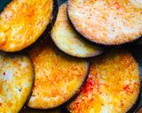 A picture of step 1 of Pan fried aubergine.