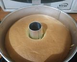 Foto langkah ke 6 dari resep MOIST AND SOFT Vanilla Chiffon Cake.