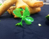 A picture of step 4 of Spring rolls.
