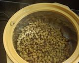 A picture of step 2 of Kidney beans in tomato gravy.