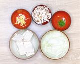 Une image de l'étape 2 de Recette Japonaise : Tofu-don végétarienne à la façon Oyakodon.