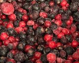 Une image de l'étape 4 de Tarte rustique aux fruits rouges, noix et crème fraîche.